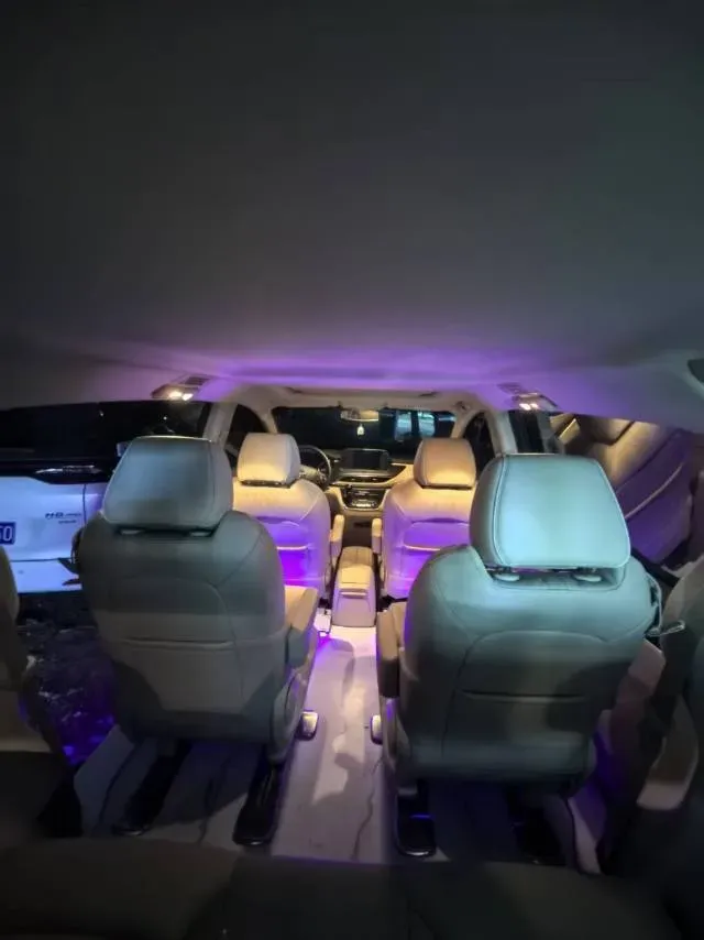 2023 Buick GL8 2.0T 237HP L4 9AT,autocango,china used car exporter,china ev exporter,chinese used car exporter,chinese used ev exporter