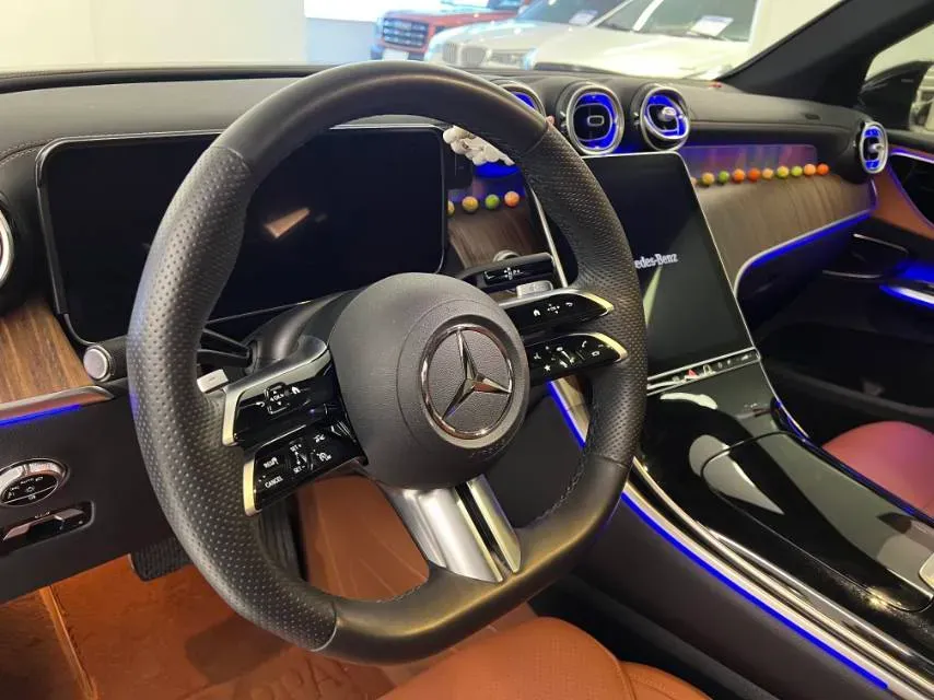 2024 Mercedes-Benz GLC Class 2.0T 258HP L4 9AT,autocango,china used car exporter,china ev exporter,chinese used car exporter,chinese used ev exporter