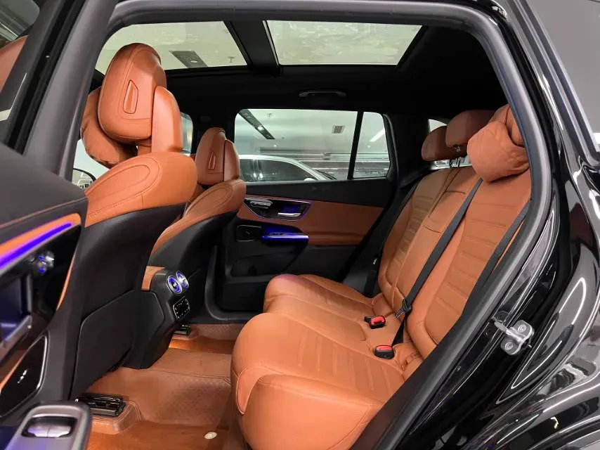 2024 Mercedes-Benz GLC Class 2.0T 258HP L4 9AT,autocango,china used car exporter,china ev exporter,chinese used car exporter,chinese used ev exporter