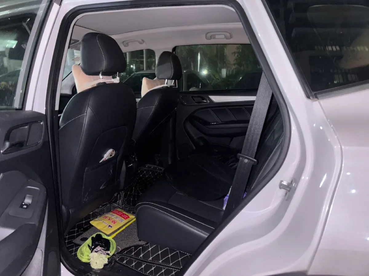 2017 Roewe RX5 1.5T 169HP L4 2AT PHEV 12KWH,autocango,china used car exporter,china ev exporter,chinese used car exporter,chinese used ev exporter