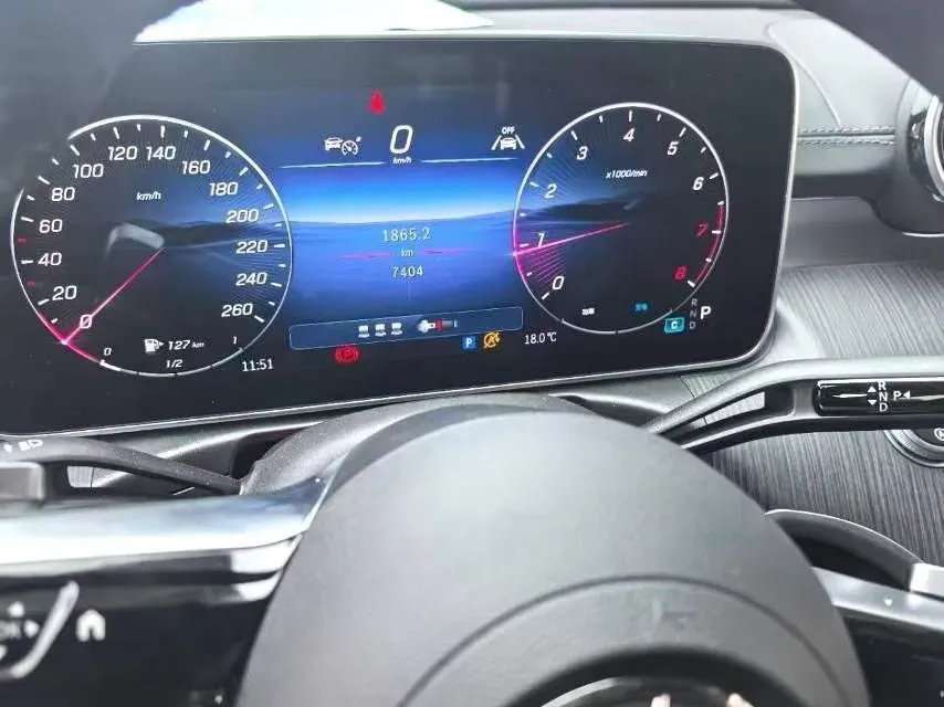 2025 Mercedes-Benz C Class 1.5T 170HP L4 9AT,autocango,china used car exporter,china ev exporter,chinese used car exporter,chinese used ev exporter