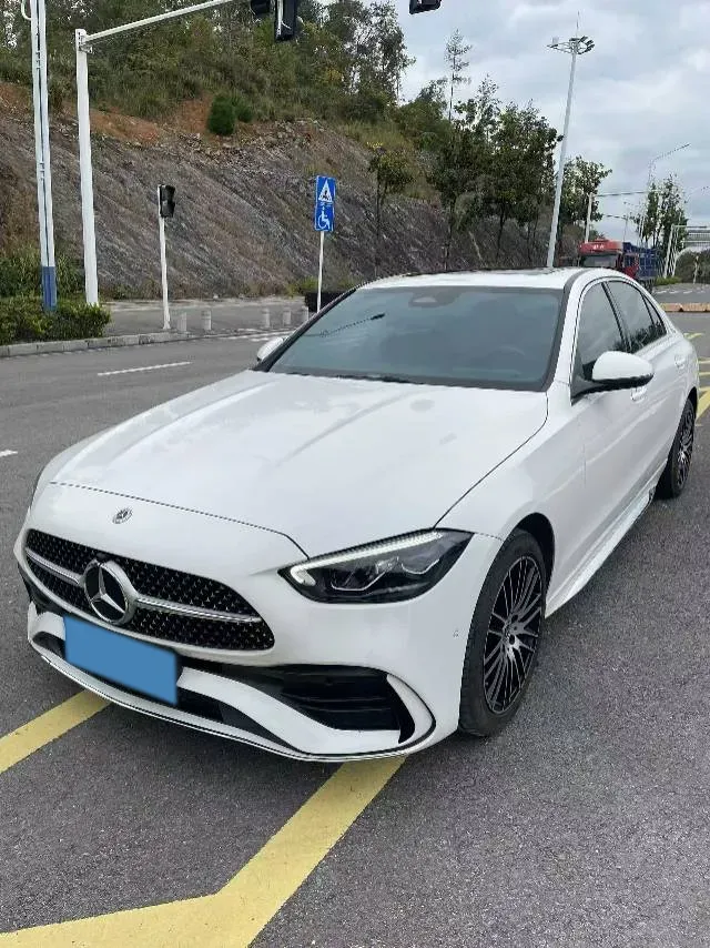 2025 Mercedes-Benz C Class 1.5T 170HP L4 9AT,autocango,china used car exporter,china ev exporter,chinese used car exporter,chinese used ev exporter