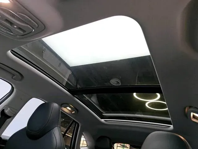 2023 Roewe RX5 1.5T 188HP L4 7DCT,autocango,china used car exporter,china ev exporter,chinese used car exporter,chinese used ev exporter