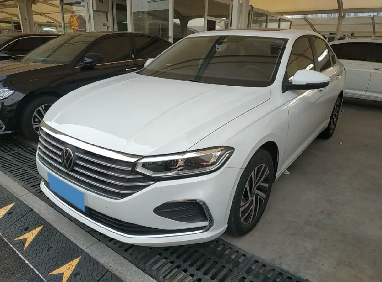 2023 Volkswagen Lavida 1.5T 160HP L4 7DCT,autocango,china used car exporter,china ev exporter,chinese used car exporter,chinese used ev exporter