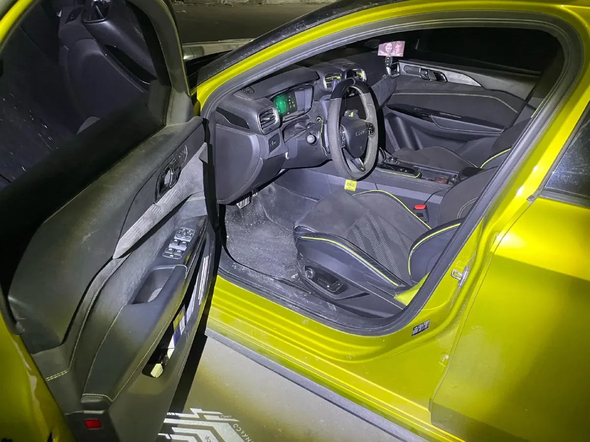 2022 LYNK&CO 03 2.0T 254HP L4 8AT,autocango,china used car exporter,china ev exporter,chinese used car exporter,chinese used ev exporter