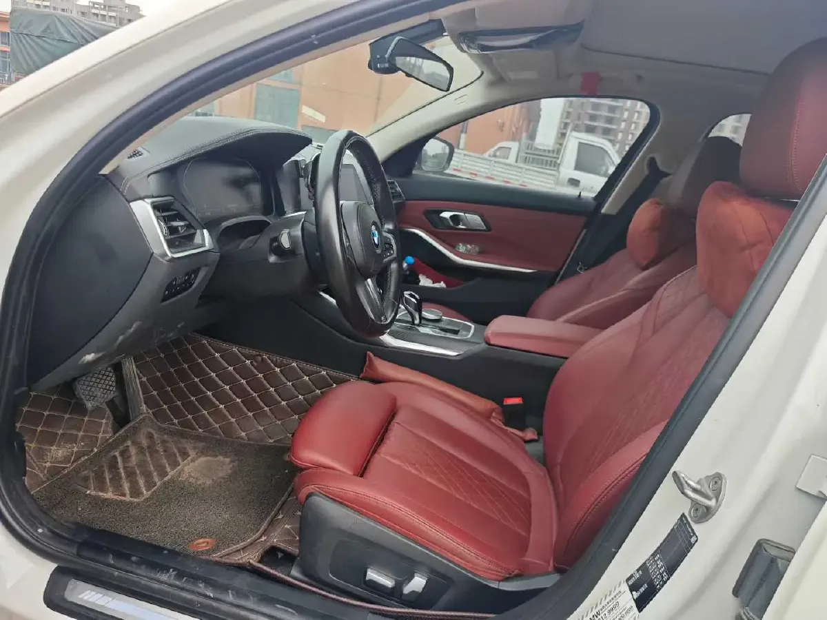 2022 BMW 3 Series 2.0T 156HP L4 8AT,autocango,china used car exporter,china ev exporter,chinese used car exporter,chinese used ev exporter