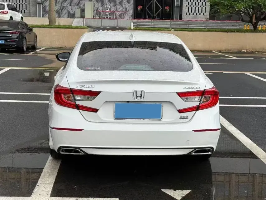 2018 Honda Accord 1.5T 194HP L4 CVT,autocango,china used car exporter,china ev exporter,chinese used car exporter,chinese used ev exporter