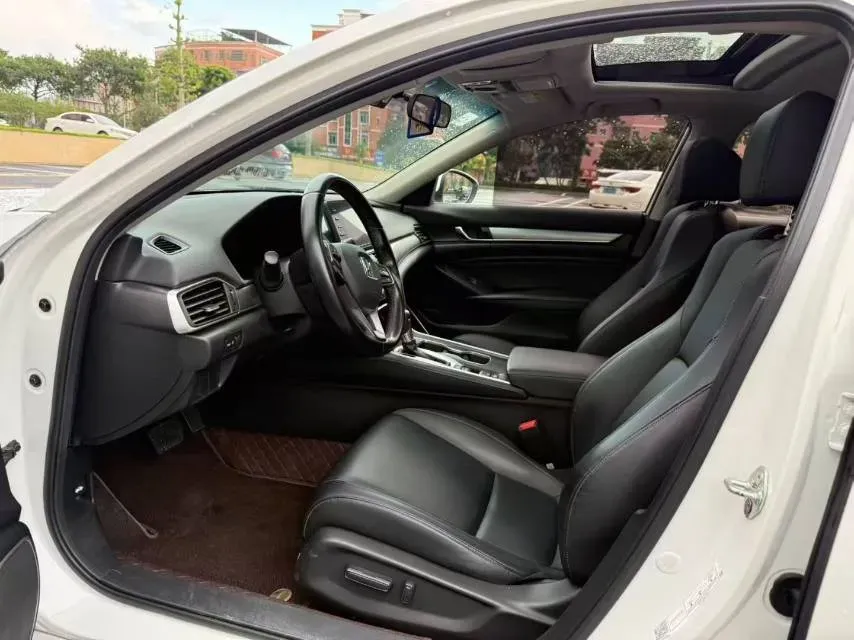 2018 Honda Accord 1.5T 194HP L4 CVT,autocango,china used car exporter,china ev exporter,chinese used car exporter,chinese used ev exporter
