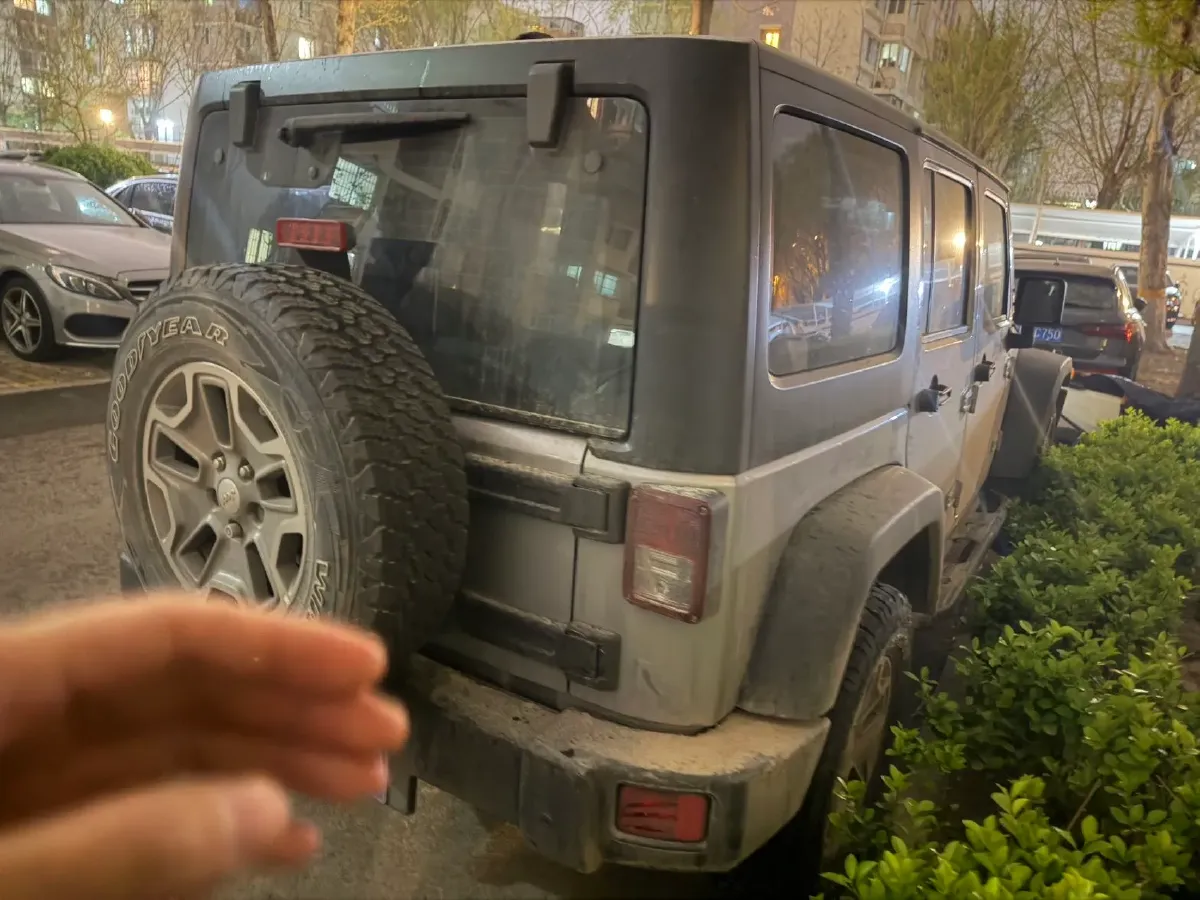 2017 Jeep Wrangler 3.6L 284HP V6 5AT,autocango,china used car exporter,china ev exporter,chinese used car exporter,chinese used ev exporter