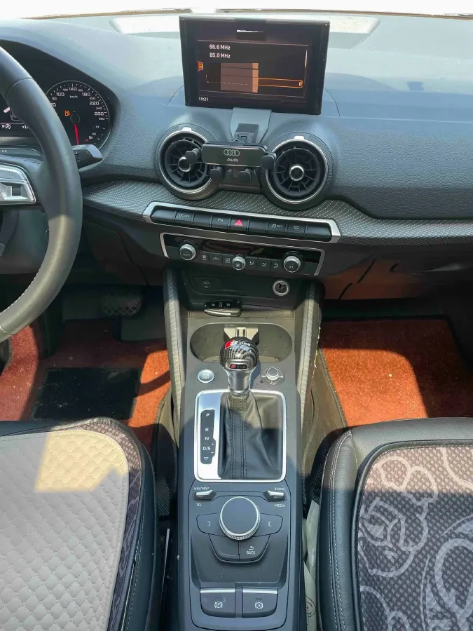 2021 Audi Q2L 1.4T 150HP L4 7DCT,autocango,china used car exporter,china ev exporter,chinese used car exporter,chinese used ev exporter