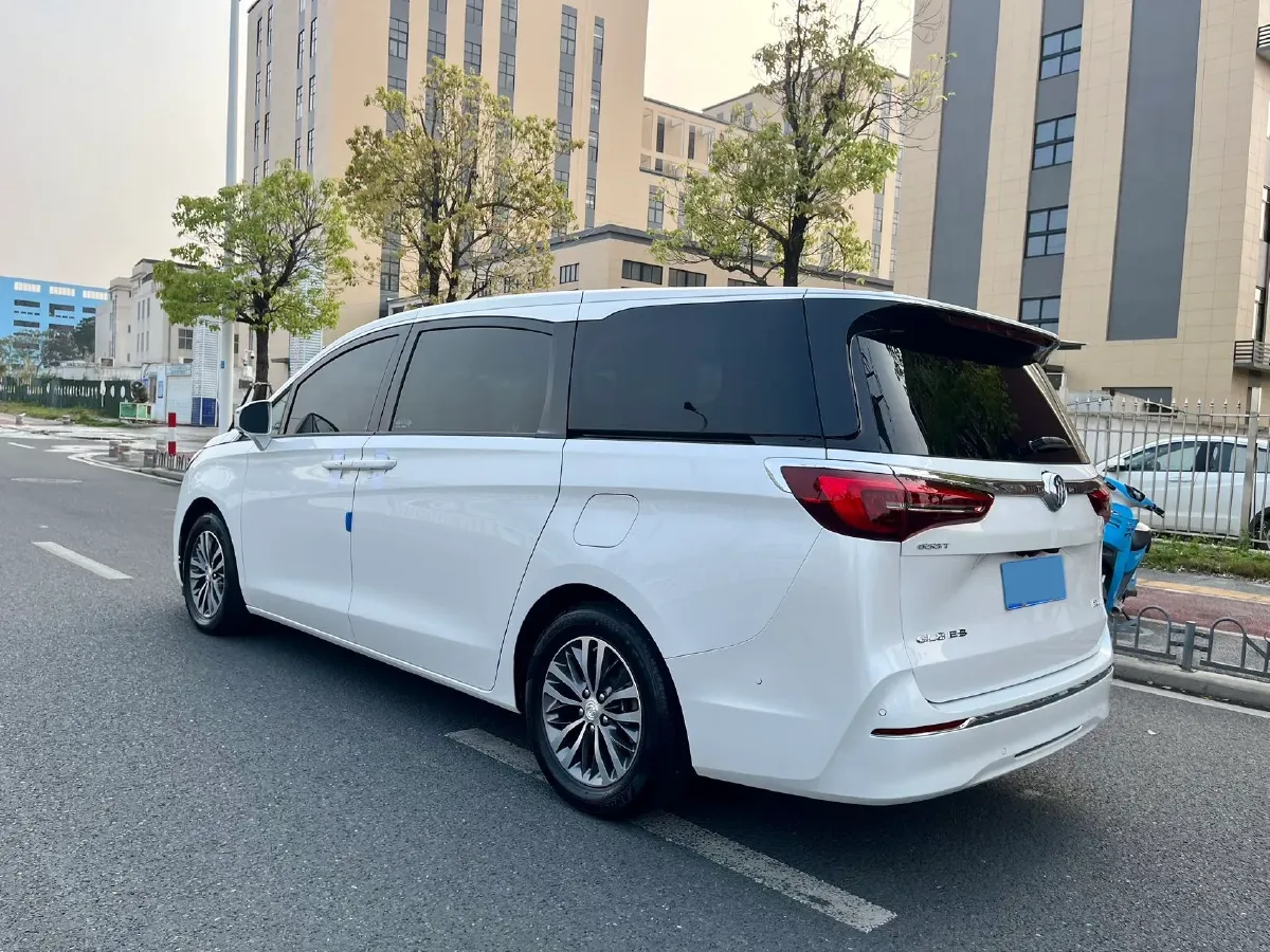 2020 Buick GL8 2.0T 237HP L4 9AT,autocango,china used car exporter,china ev exporter,chinese used car exporter,chinese used ev exporter