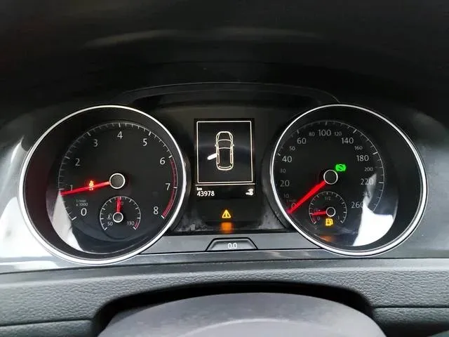 2020 Volkswagen Golf 1.4T 150HP L4 7DCT,autocango,china used car exporter,china ev exporter,chinese used car exporter,chinese used ev exporter