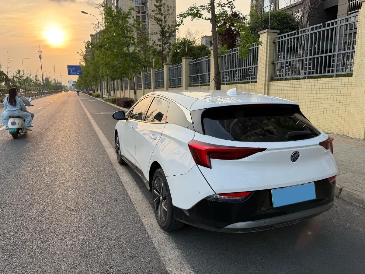 2022 Buick Envista 1.5T 184HP L4 CVT,autocango,china used car exporter,china ev exporter,chinese used car exporter,chinese used ev exporter