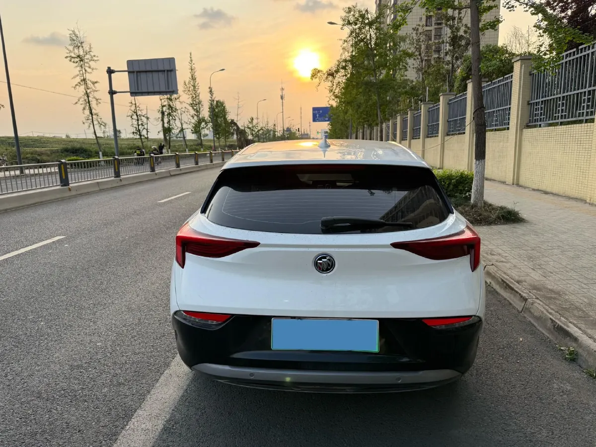 2022 Buick Envista 1.5T 184HP L4 CVT,autocango,china used car exporter,china ev exporter,chinese used car exporter,chinese used ev exporter