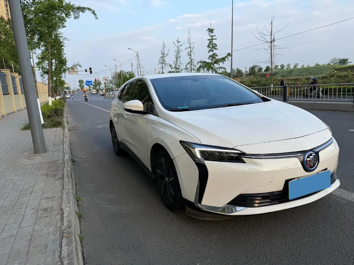 2022 Buick Envista 1.5T 184HP L4 CVT,autocango,china used car exporter,china ev exporter,chinese used car exporter,chinese used ev exporter