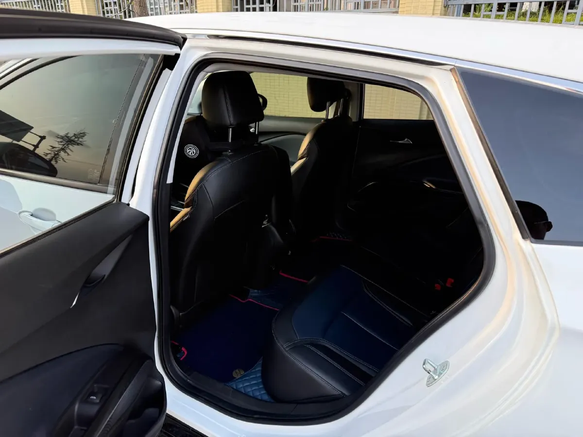 2022 Buick Envista 1.5T 184HP L4 CVT,autocango,china used car exporter,china ev exporter,chinese used car exporter,chinese used ev exporter