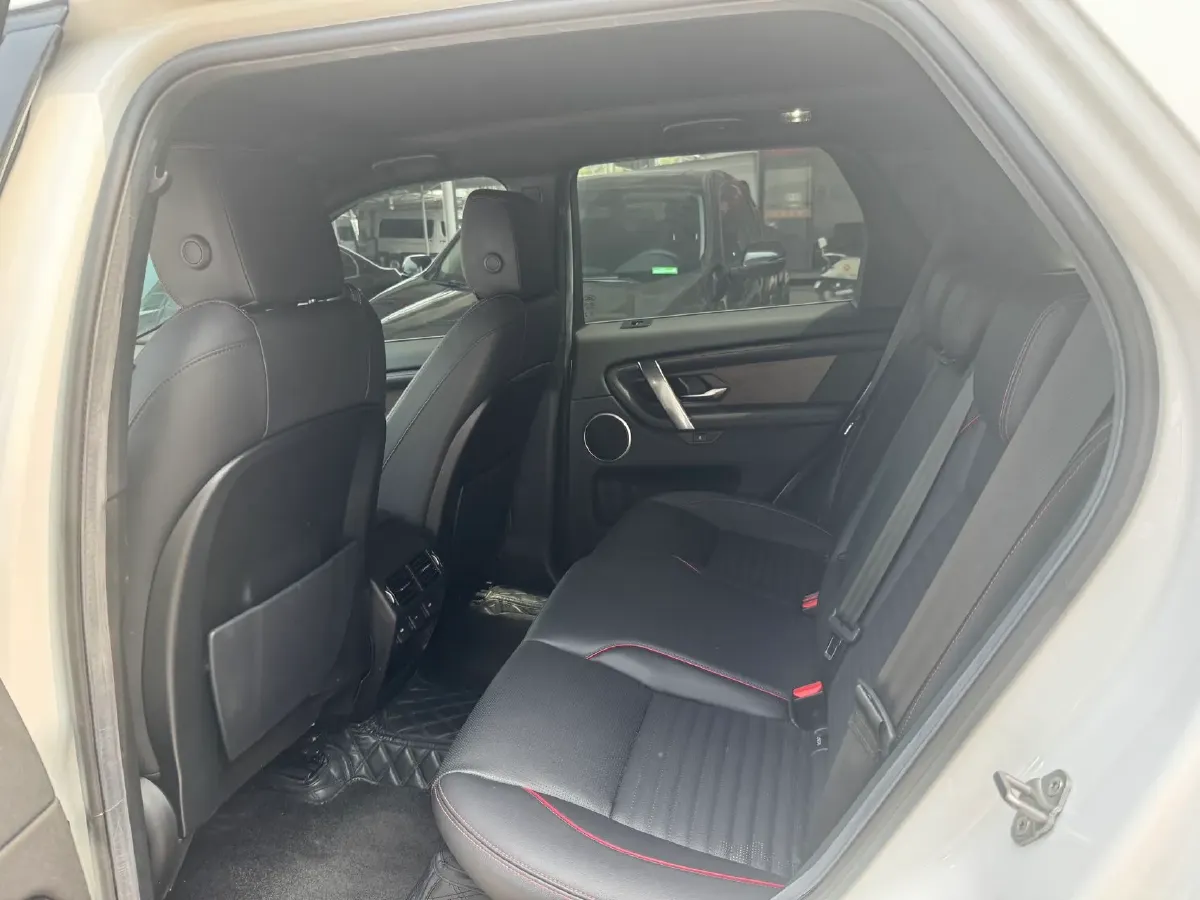 2022 Land Rover Discovery Sport 2.0T 249HP L4 9AT,autocango,china used car exporter,china ev exporter,chinese used car exporter,chinese used ev exporter