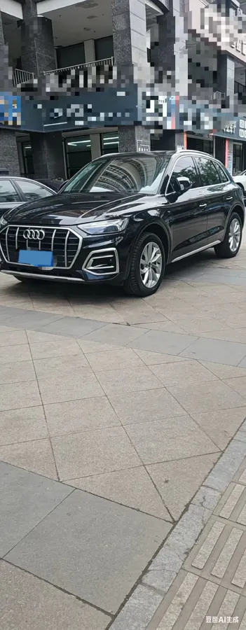 2023 Audi Q5L 2.0T 190HP L4 7DCT,autocango,china used car exporter,china ev exporter,chinese used car exporter,chinese used ev exporter