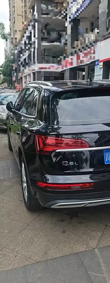 2023 Audi Q5L 2.0T 190HP L4 7DCT,autocango,china used car exporter,china ev exporter,chinese used car exporter,chinese used ev exporter