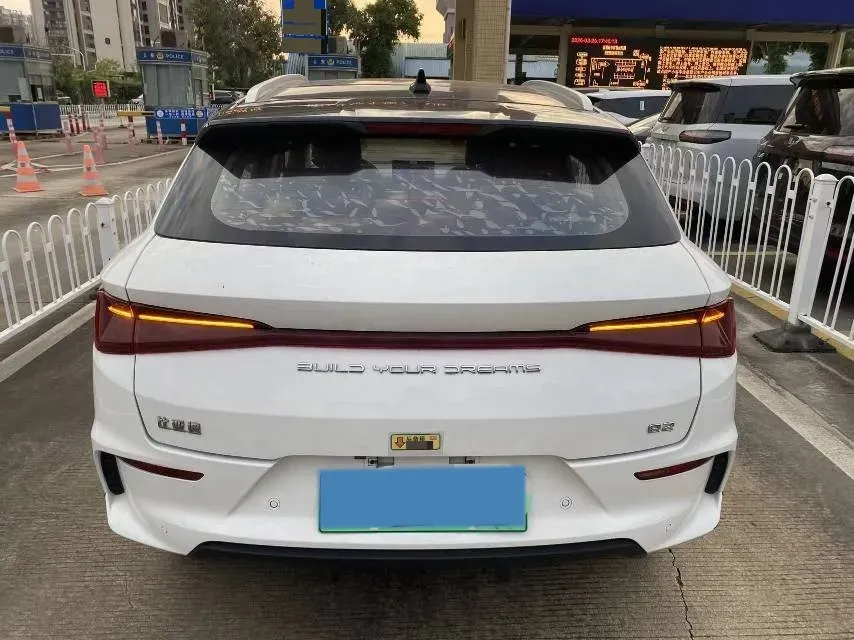 2021 MG Pilot 1.5T 173HP L4 7DCT,autocango,china used car exporter,china ev exporter,chinese used car exporter,chinese used ev exporter