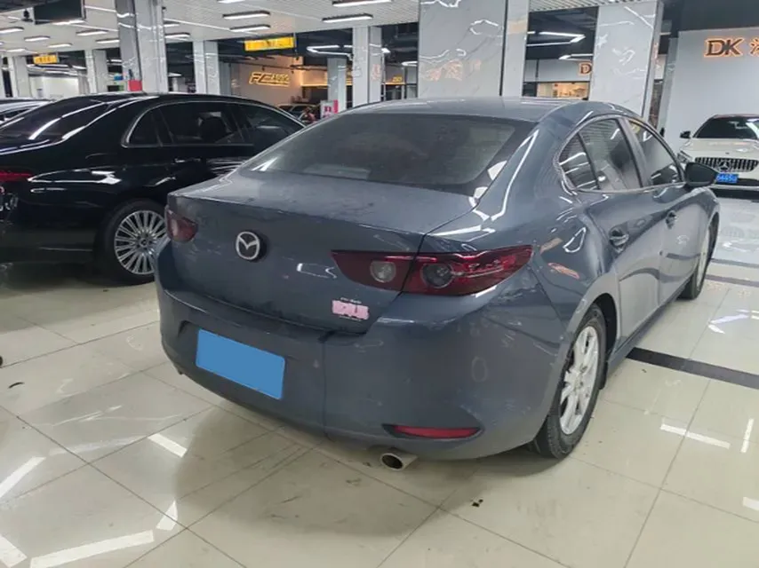 2023 Mazda 3 Axela 1.5L 117HP L4 6MT,autocango,china used car exporter,china ev exporter,chinese used car exporter,chinese used ev exporter