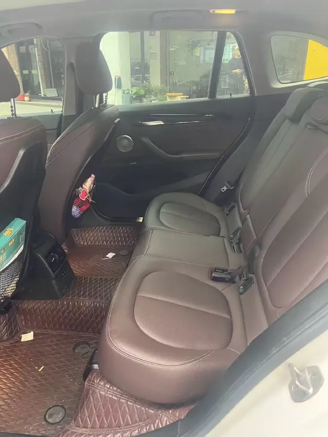 2021 BMW X1 1.5T 140HP L3 7DCT,autocango,china used car exporter,china ev exporter,chinese used car exporter,chinese used ev exporter