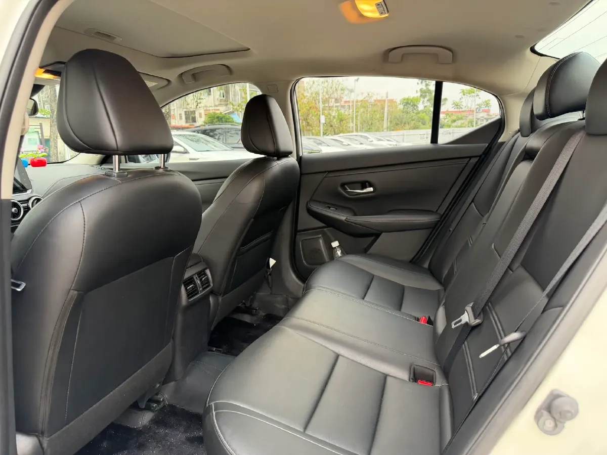 2021 Nissan Sylphy 1.6L 135HP L4 CVT,autocango,china used car exporter,china ev exporter,chinese used car exporter,chinese used ev exporter