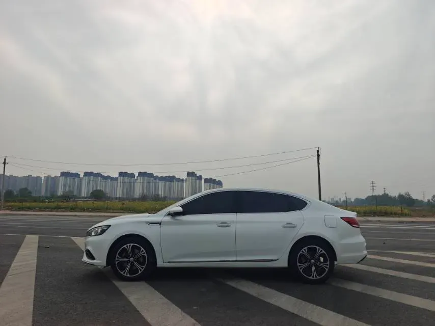 2017 MG MG6 1.5T 169HP L4 7DCT,autocango,china used car exporter,china ev exporter,chinese used car exporter,chinese used ev exporter