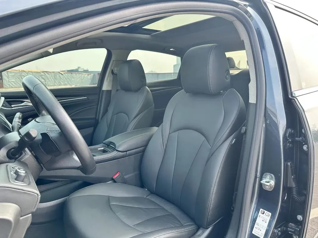 2022 Buick Larcosse 1.5T 169HP L4 9AT,autocango,china used car exporter,china ev exporter,chinese used car exporter,chinese used ev exporter