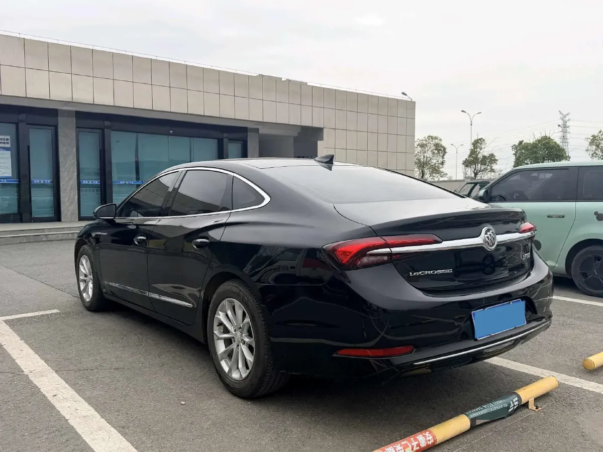 2022 Buick Larcosse 1.5T 169HP L4 9AT,autocango,china used car exporter,china ev exporter,chinese used car exporter,chinese used ev exporter