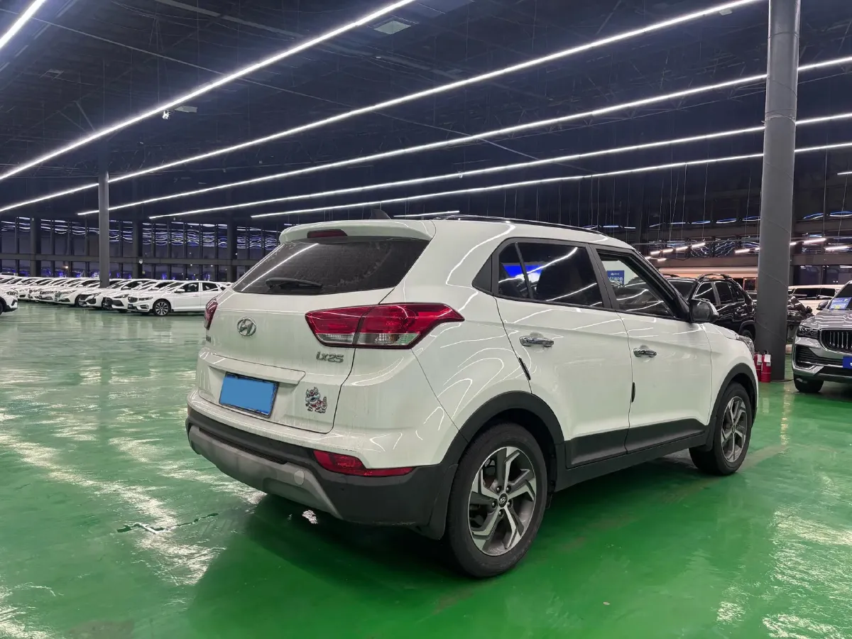 2017 Hyundai ix25 1.6L 125HP L4 6AT,autocango,china used car exporter,china ev exporter,chinese used car exporter,chinese used ev exporter