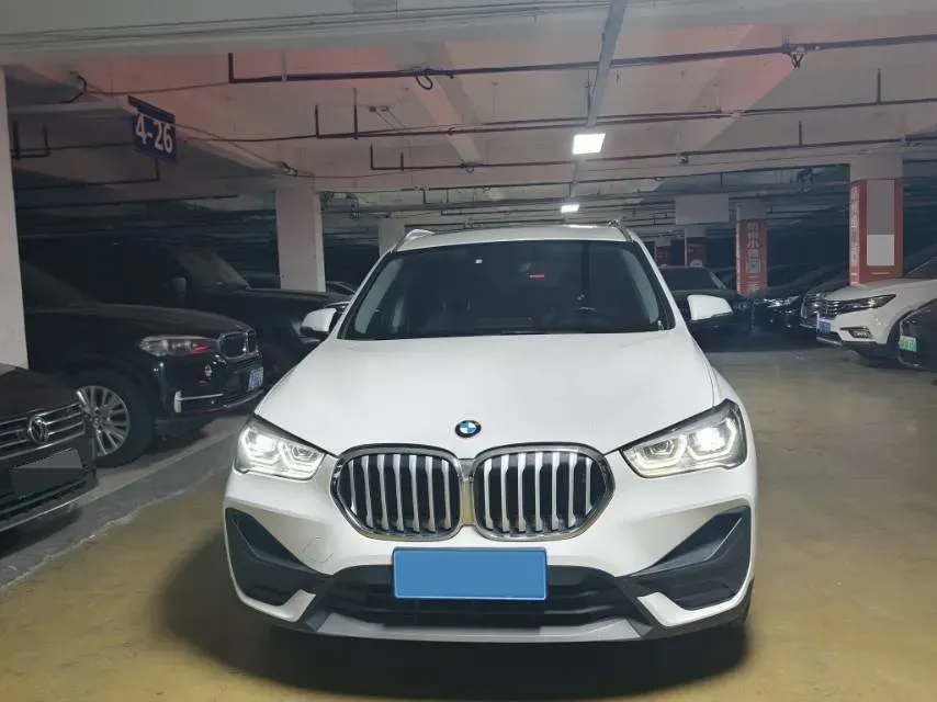 2021 BMW X1 2.0T 192HP L4 7DCT,autocango,china used car exporter,china ev exporter,chinese used car exporter,chinese used ev exporter