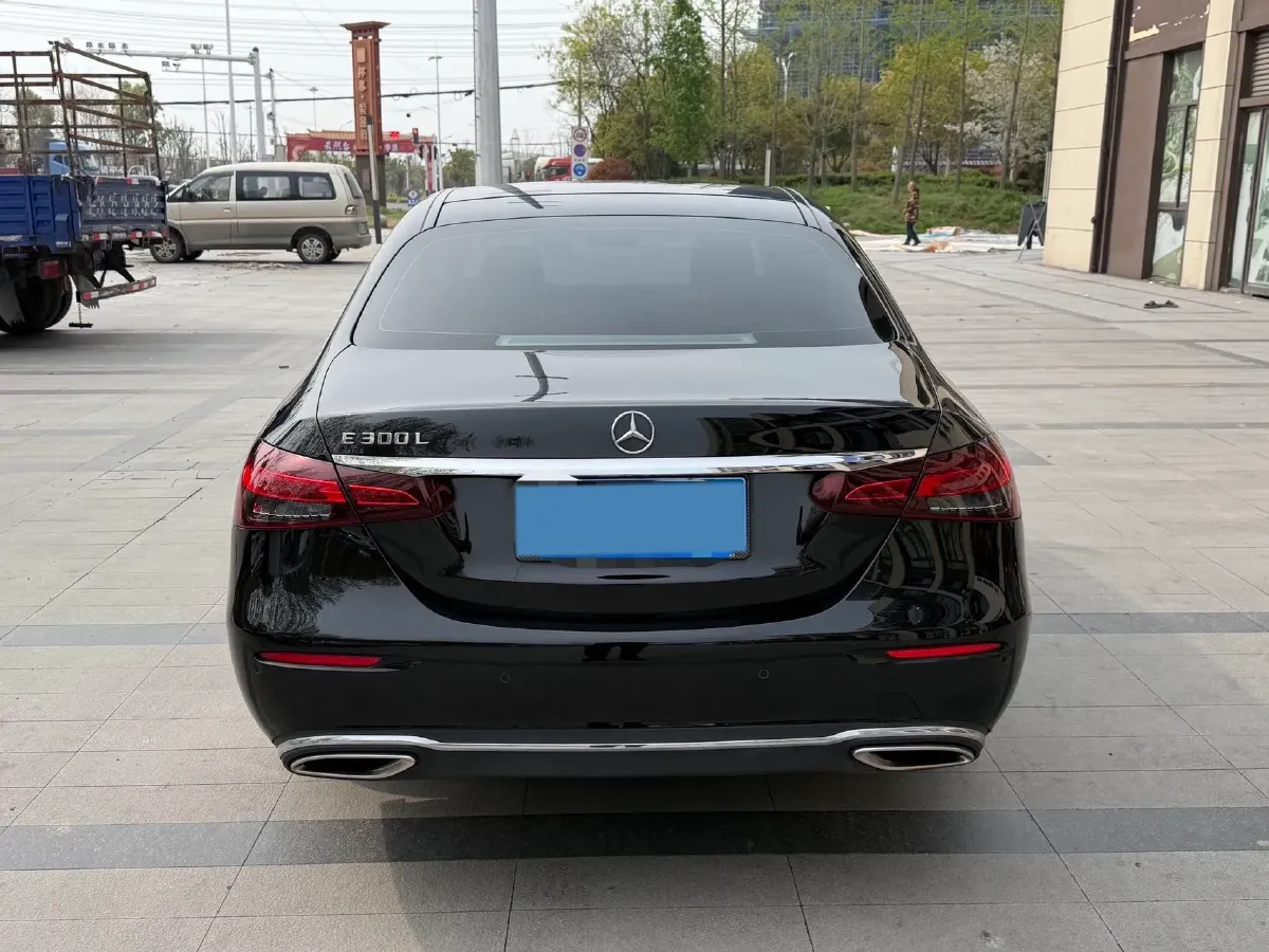 2023 Mercedes-Benz E Class 2.0T 258HP L4 9AT,autocango,china used car exporter,china ev exporter,chinese used car exporter,chinese used ev exporter