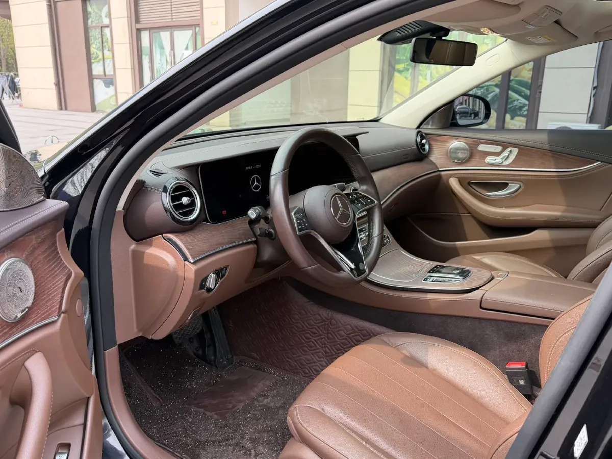 2023 Mercedes-Benz E Class 2.0T 258HP L4 9AT,autocango,china used car exporter,china ev exporter,chinese used car exporter,chinese used ev exporter