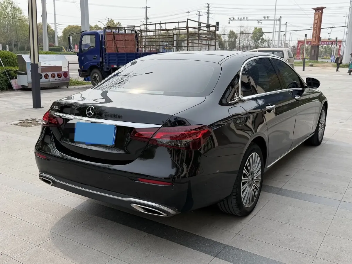 2023 Mercedes-Benz E Class 2.0T 258HP L4 9AT,autocango,china used car exporter,china ev exporter,chinese used car exporter,chinese used ev exporter