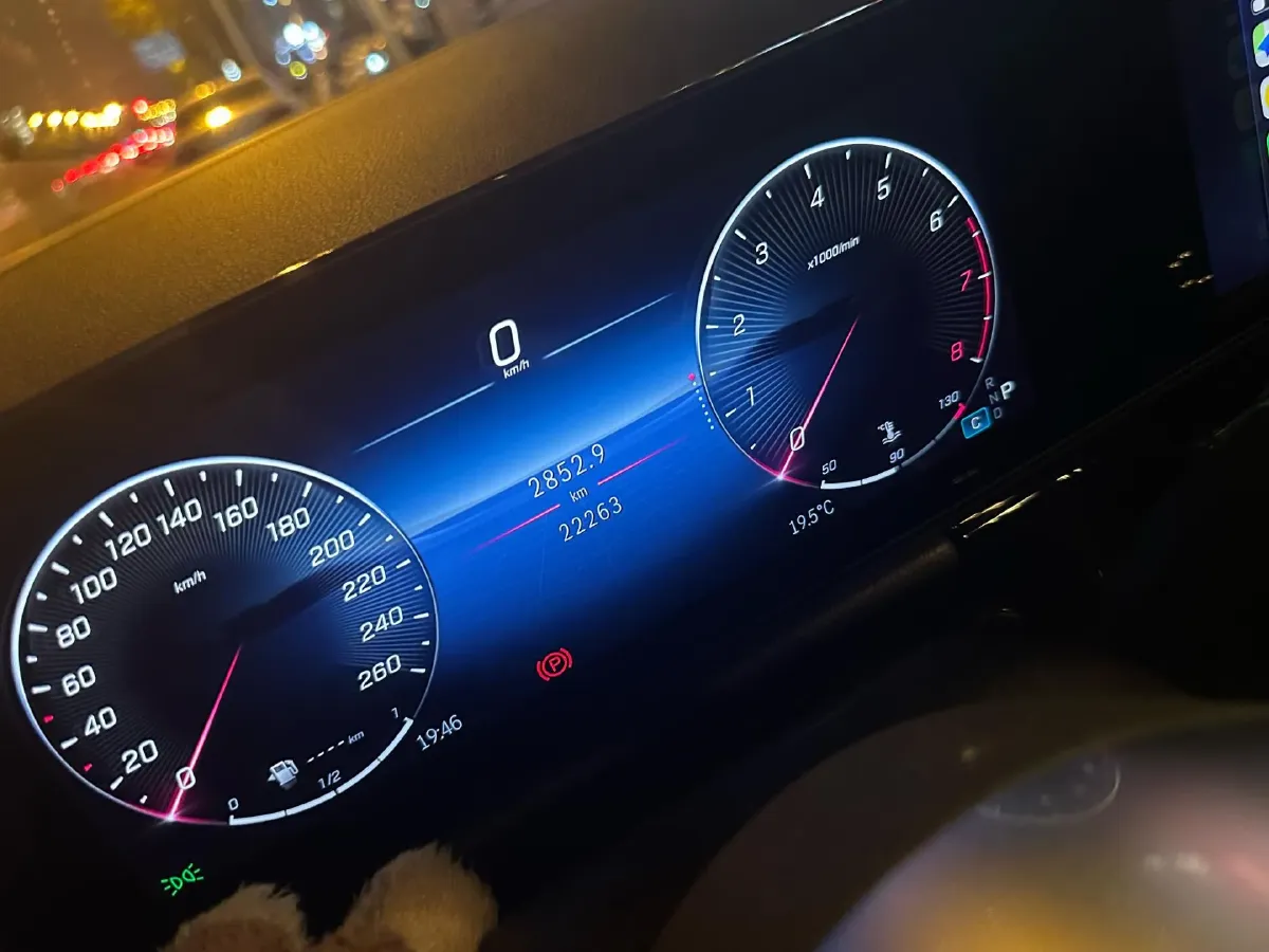 2024 Mercedes-Benz GLA Class 1.3T 163HP L4 7DCT,autocango,china used car exporter,china ev exporter,chinese used car exporter,chinese used ev exporter