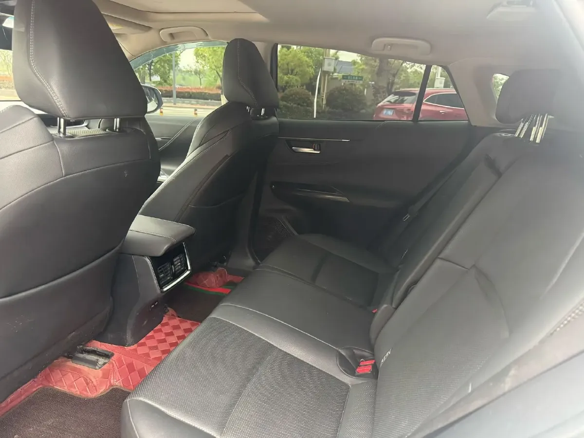 2022 Toyota Venza 2.0L 171HP L4 CVT,autocango,china used car exporter,china ev exporter,chinese used car exporter,chinese used ev exporter