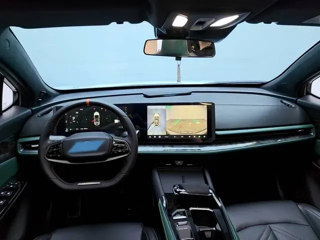 2023 ChangAn UNI-T 1.5T 188HP L4 7DCT,autocango,china used car exporter,china ev exporter,chinese used car exporter,chinese used ev exporter