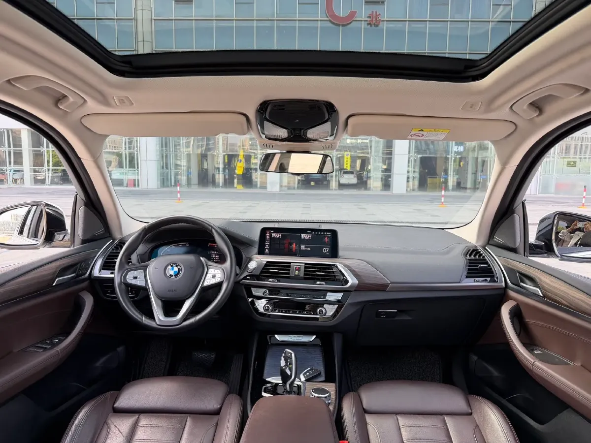 2021 BMW X3 2.0T 224HP L4 8AT,autocango,china used car exporter,china ev exporter,chinese used car exporter,chinese used ev exporter