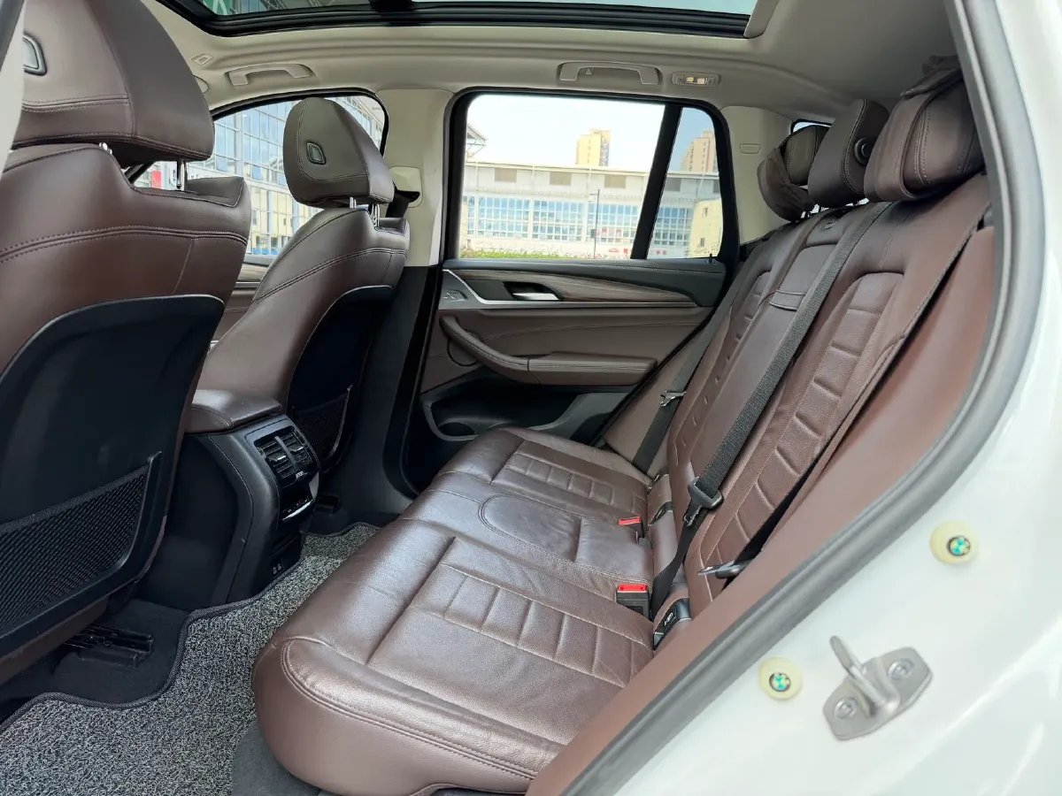 2021 BMW X3 2.0T 224HP L4 8AT,autocango,china used car exporter,china ev exporter,chinese used car exporter,chinese used ev exporter