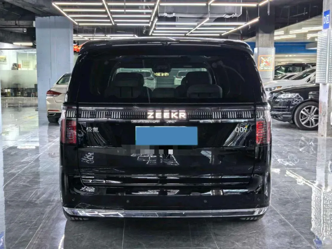 2024 Zeekr 009 BEV 108KWH,autocango,china used car exporter,china ev exporter,chinese used car exporter,chinese used ev exporter