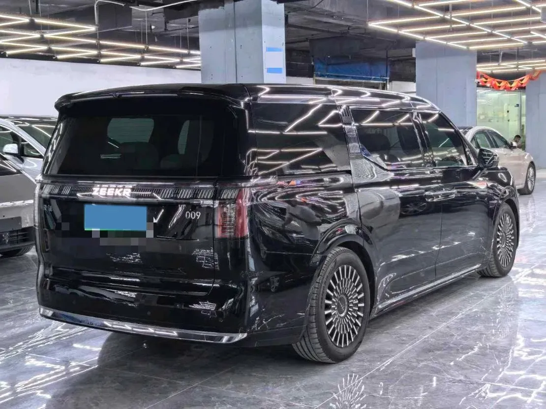 2024 Zeekr 009 BEV 108KWH,autocango,china used car exporter,china ev exporter,chinese used car exporter,chinese used ev exporter