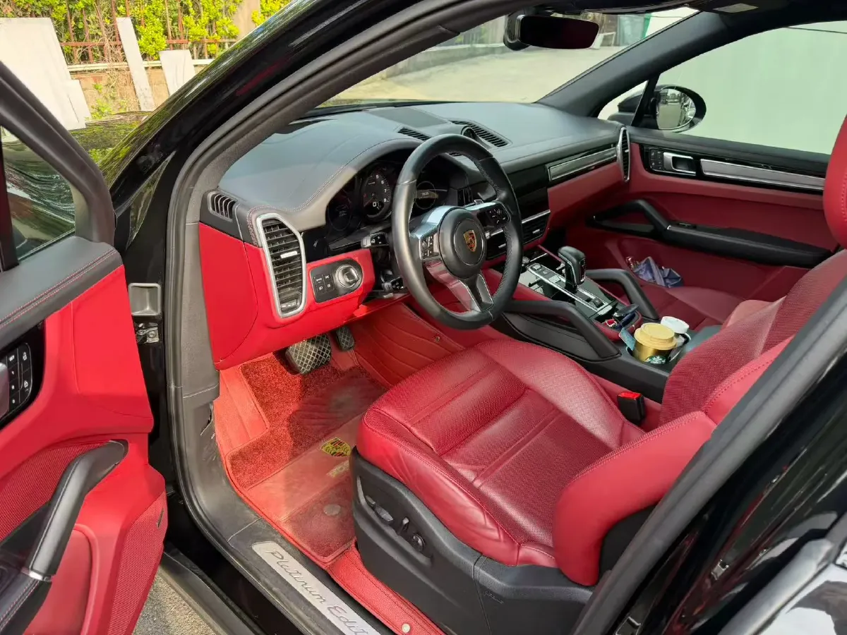 2023 Porsche Cayenne 3.0T 340HP V6 8AT,autocango,china used car exporter,china ev exporter,chinese used car exporter,chinese used ev exporter