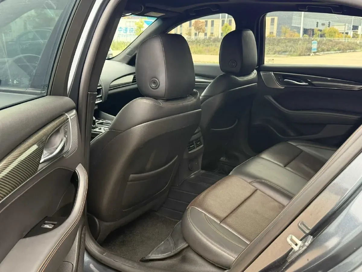 2021 Cadillac CT5 2.0T 237HP L4 10AT,autocango,china used car exporter,china ev exporter,chinese used car exporter,chinese used ev exporter