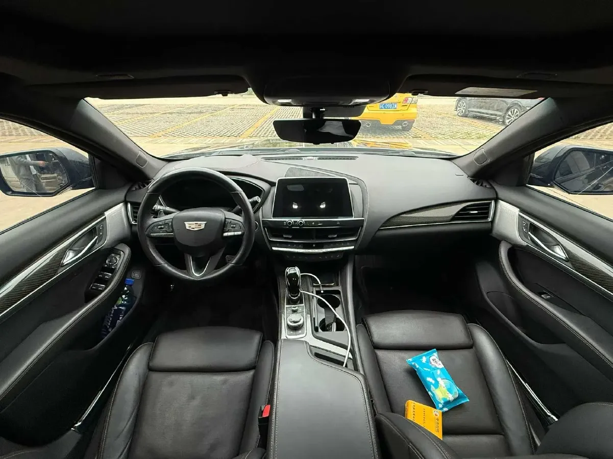 2021 Cadillac CT5 2.0T 237HP L4 10AT,autocango,china used car exporter,china ev exporter,chinese used car exporter,chinese used ev exporter