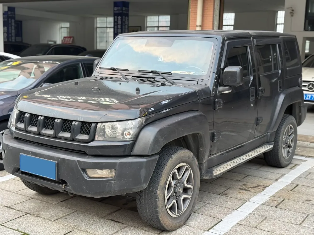 2017 Beijing BJ40 2.3T 250HP L4 6AT,autocango,china used car exporter,china ev exporter,chinese used car exporter,chinese used ev exporter