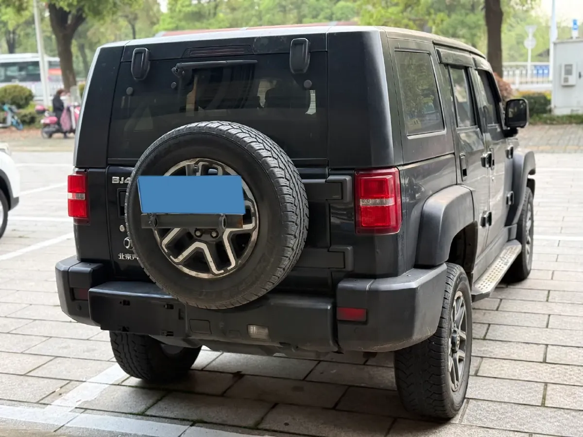 2017 Beijing BJ40 2.3T 250HP L4 6AT,autocango,china used car exporter,china ev exporter,chinese used car exporter,chinese used ev exporter