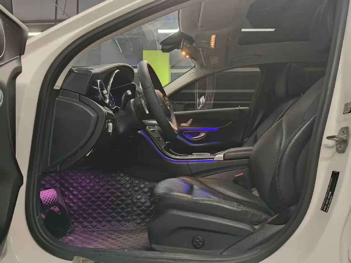 2021 Mercedes-Benz C Class 1.5T 156HP L4 9AT,autocango,china used car exporter,china ev exporter,chinese used car exporter,chinese used ev exporter