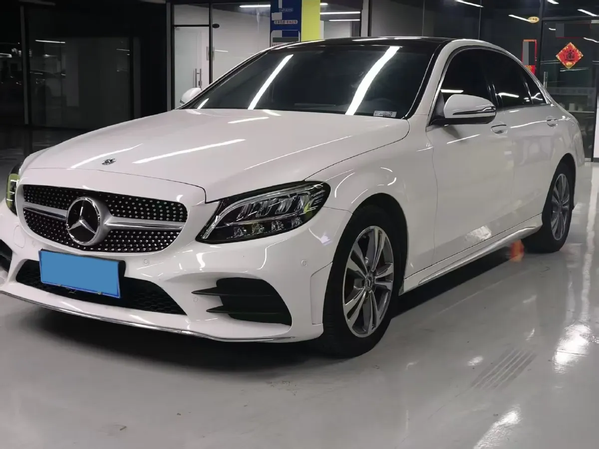 2021 Mercedes-Benz C Class 1.5T 156HP L4 9AT,autocango,china used car exporter,china ev exporter,chinese used car exporter,chinese used ev exporter