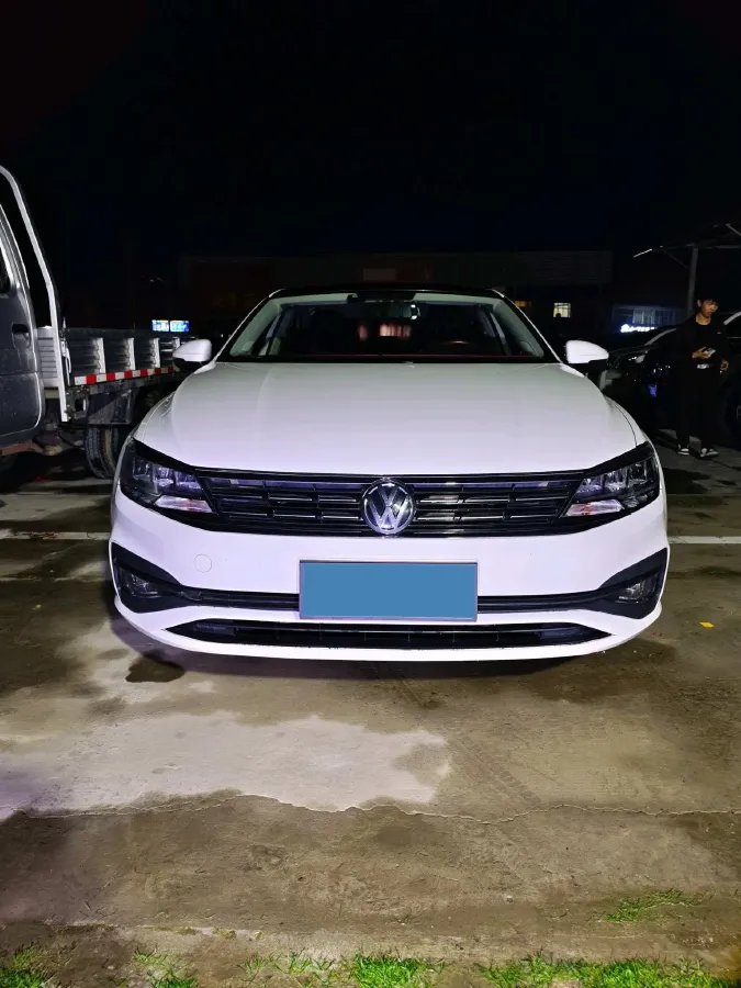 2019 Volkswagen T-Cross 1.4T 150HP L4 7DCT,autocango,china used car exporter,china ev exporter,chinese used car exporter,chinese used ev exporter